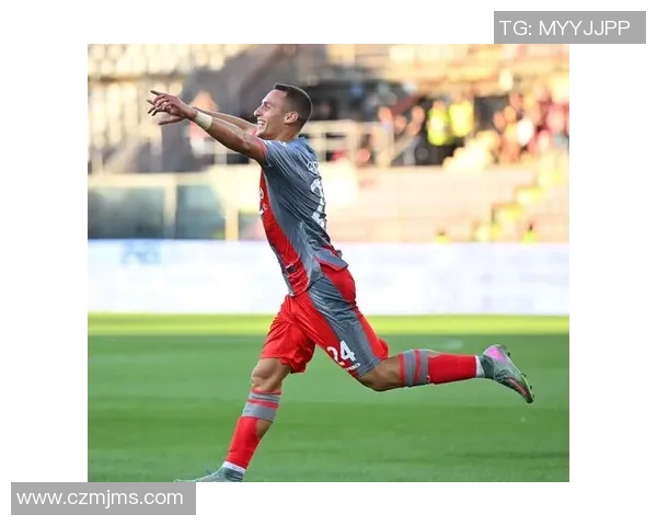 意甲球队AC米兰确认签下巴黎前锋伊卡尔迪，意甲新赛季大热门诞生